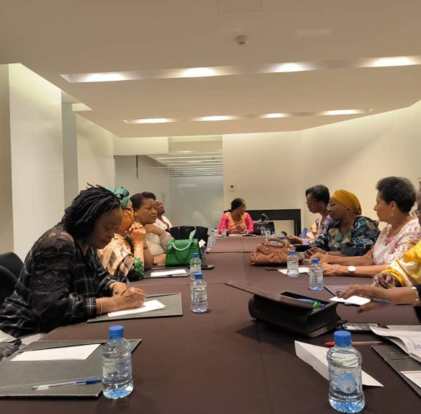 La conférence du Mercredi 09 Avril 2025 à l’hôtel Rotana à Kinshasa avec la conférencière Madame THÉRÈSE LUZOLO DIAMWANGAGA.